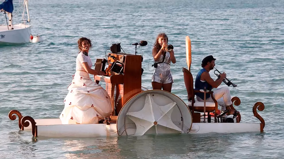 ¿Cuál es la canción de los años 50 sobre el mar?