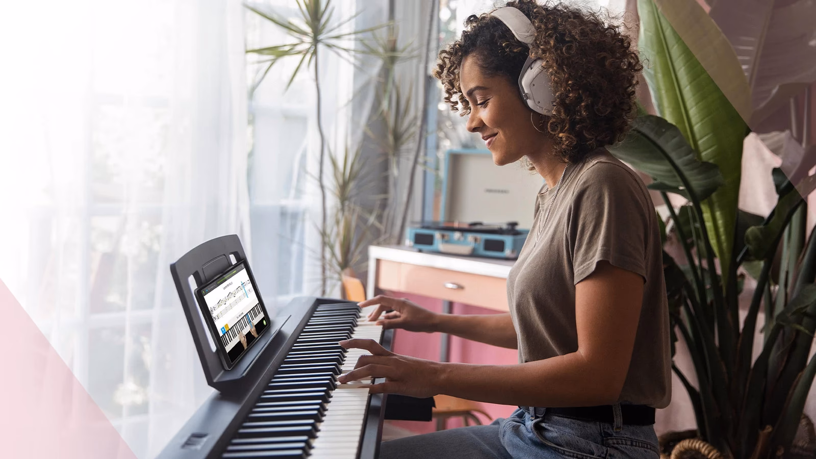 ¿Es mejor tocar el piano de forma autodidacta?