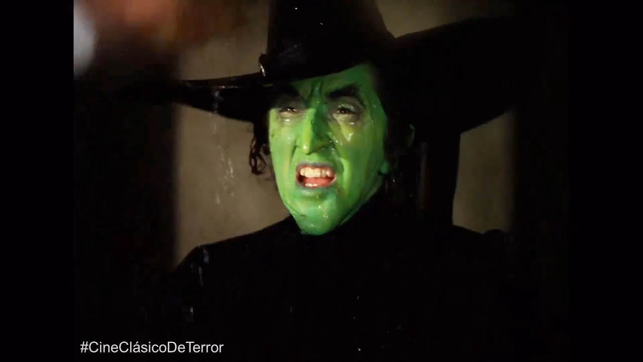 ¿Qué le pasó a la bruja del Mägo de Oz?