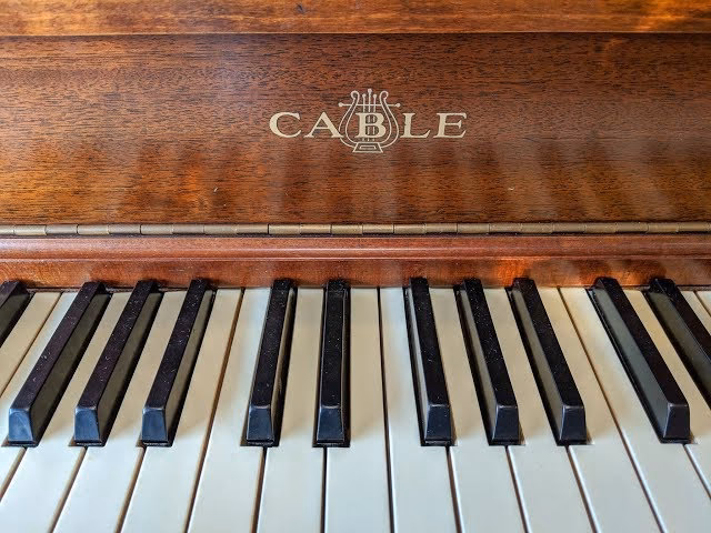 ¿Cable es una buena marca de piano?