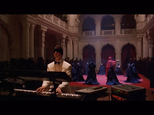 ¿Cómo se llama la canción de Ojos bien cerrados?